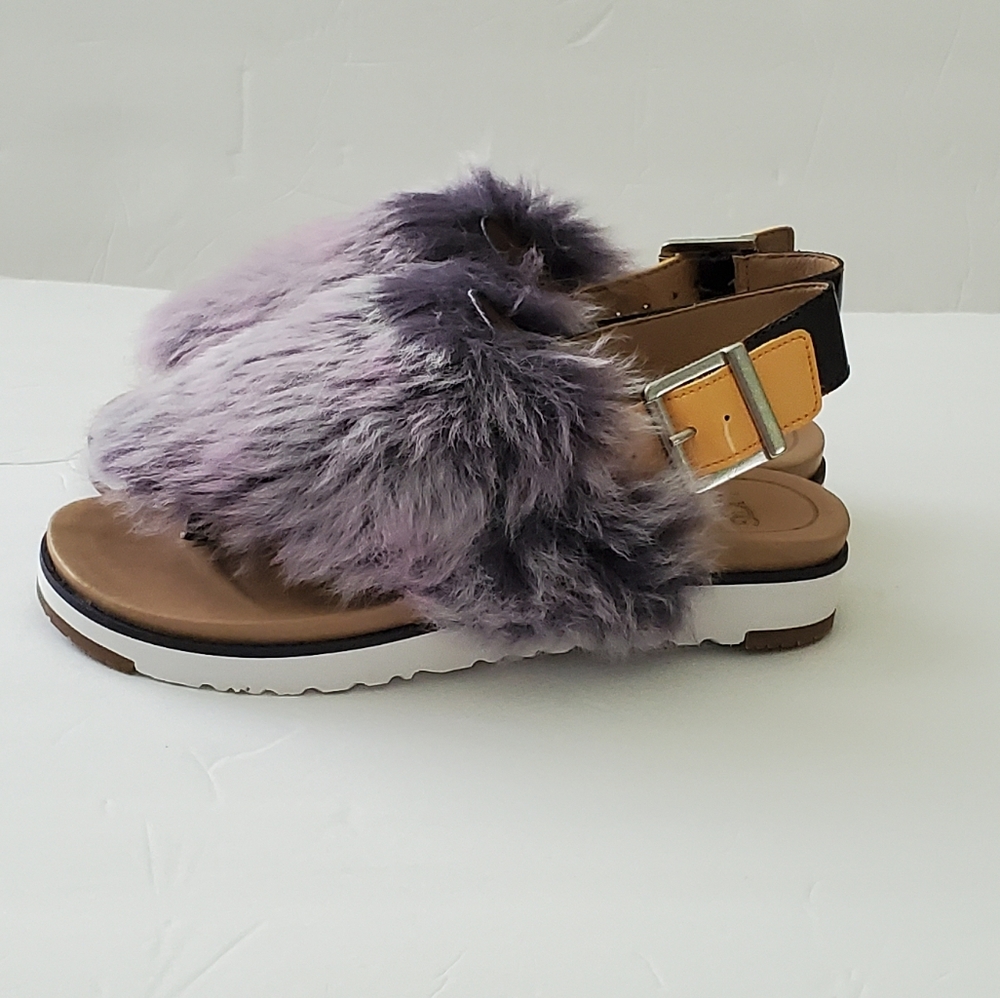 UGG Holly Sandals US 6